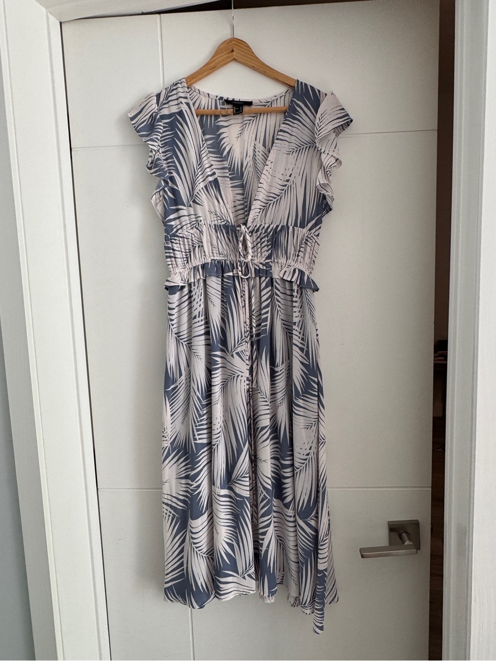 Blue White Soft Stretch Palm-Print V-Neck Midi Dress
